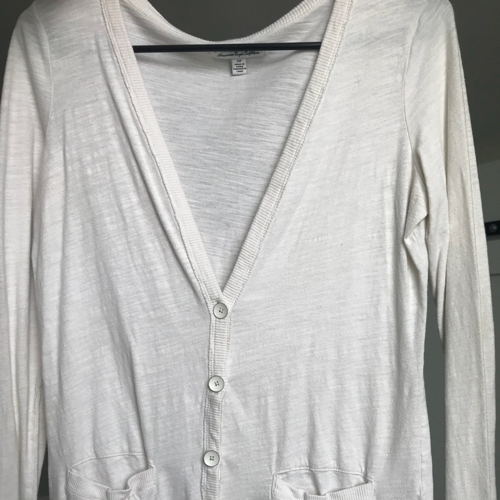 American Eagle ivory cardigan small